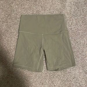 Lululemon align biker shorts